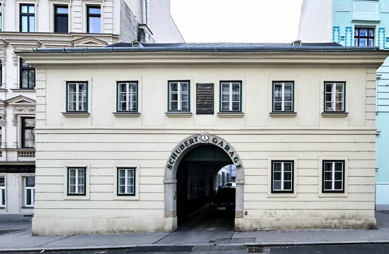 Schuberts Wohnhaus Säulengasse 3 - Außenansicht 2023