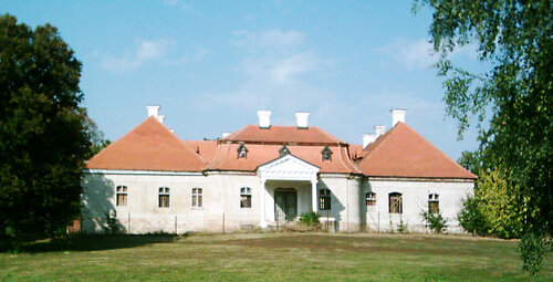 Schloss Zseliz, 2004